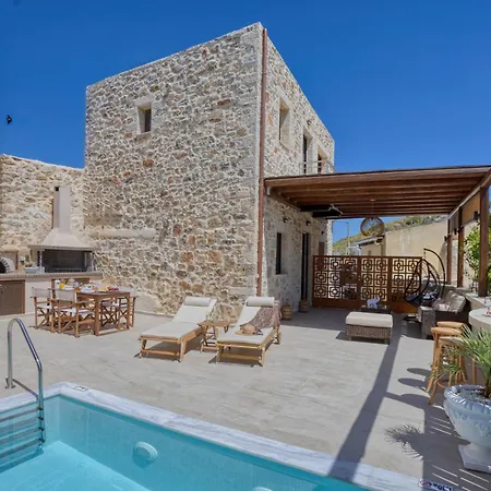 Case de vacanță Charaso Maritina Private Pool By Estia *