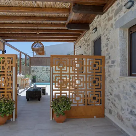 Charaso Maritina Private Pool By Estia Kharason